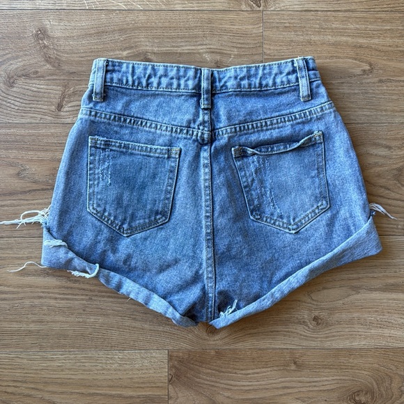 Prettylittlething Distressed Blue Denim Shorts - Picture 2 of 3